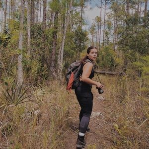 Meet your Posher, Sklarn